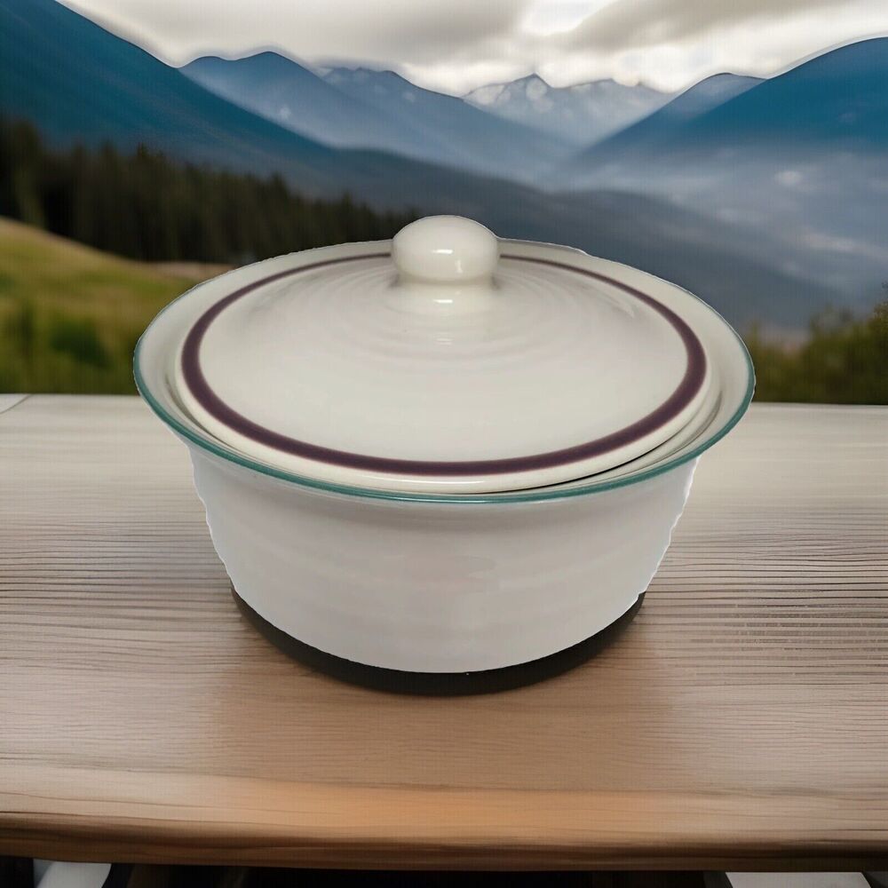 Vintage Pfaltzgraff Stoneware JUNIPER - 2 Quart Casserole Dish with Lid